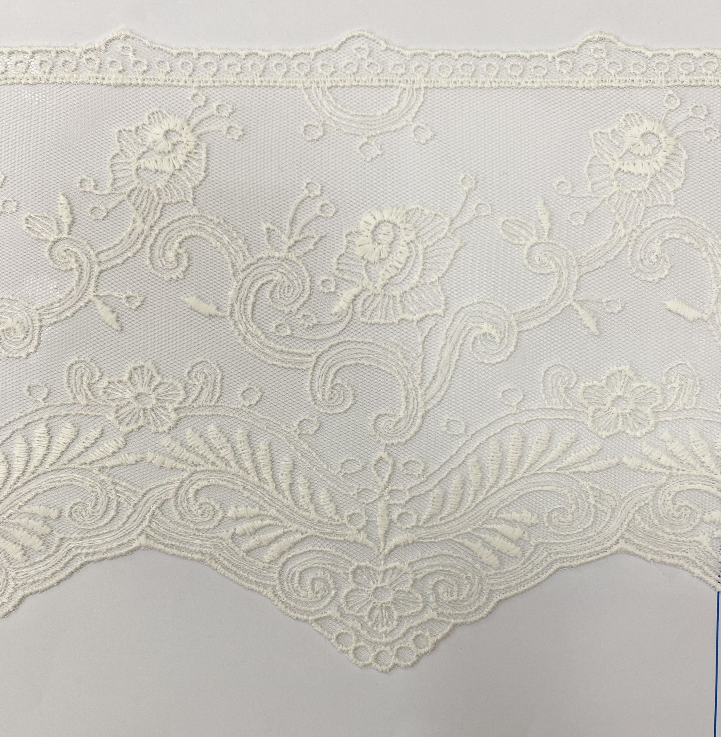 P.NET-CUT LACE W/TEX:15Y:6.25" (TX58-4193)