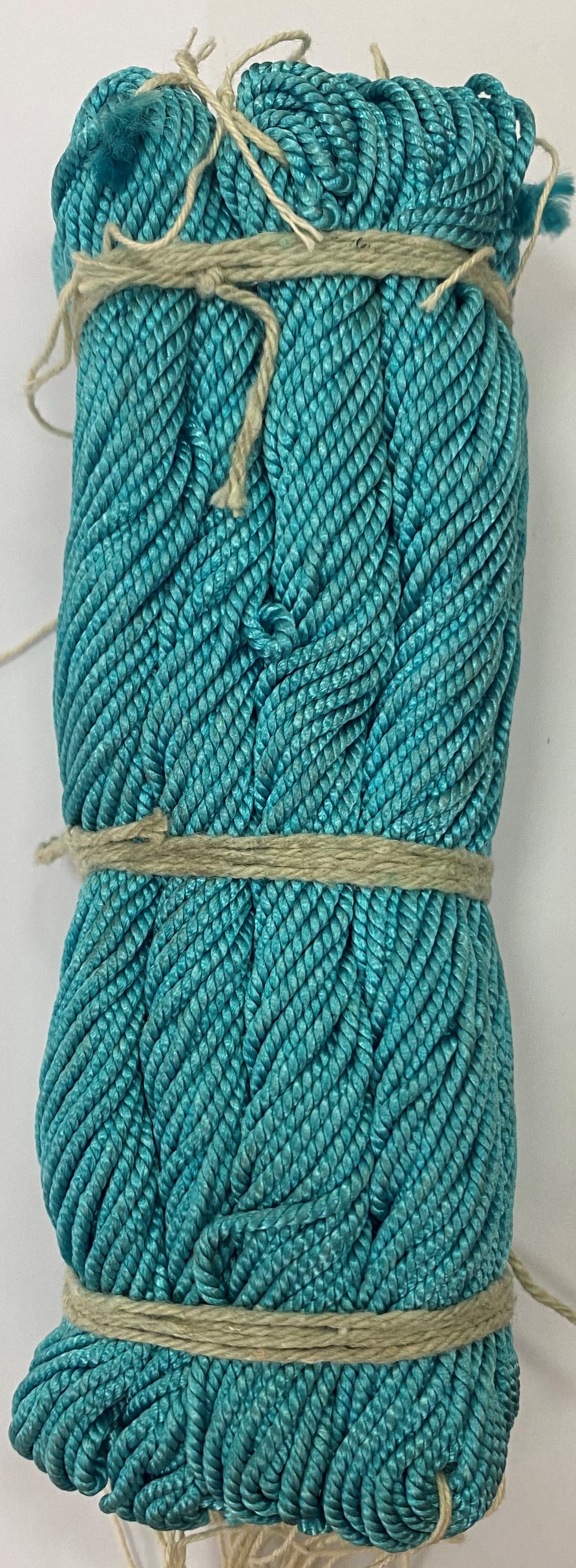 CORD: 9MTR/PC: 1DOZ/PKT (5064/FNA001)