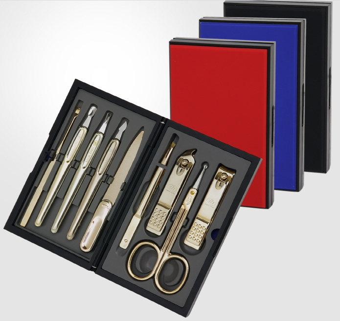 MANICURE SET (TS-4900VG)