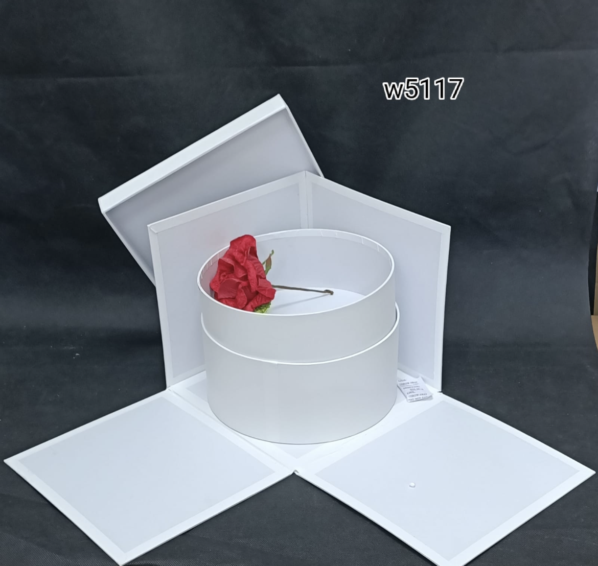 GIFT BOX:22*22*20CM (W5117)