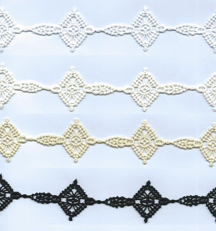 CH-CUT LACE W/TEXT:15Y:1.5" (TX57-1266)