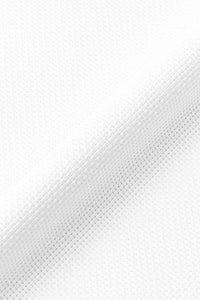 18-Count Aida Fabric – 38.1 × 45.7 cm (GD1836BX)