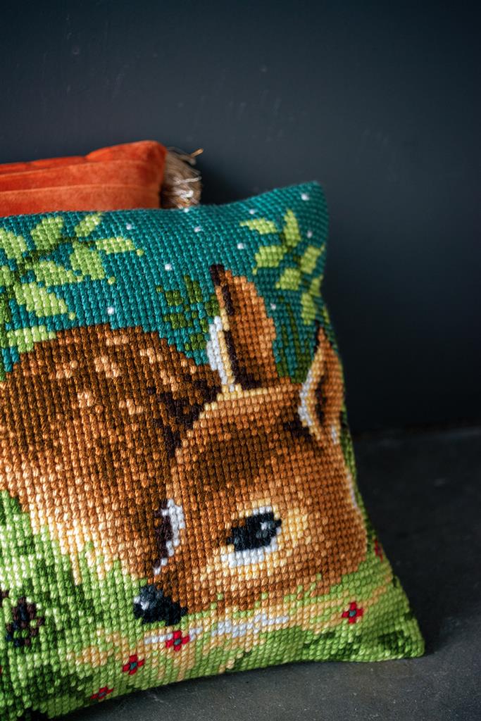VERVACO CROSS STITCH CUSHION KIT (PN-0157049)