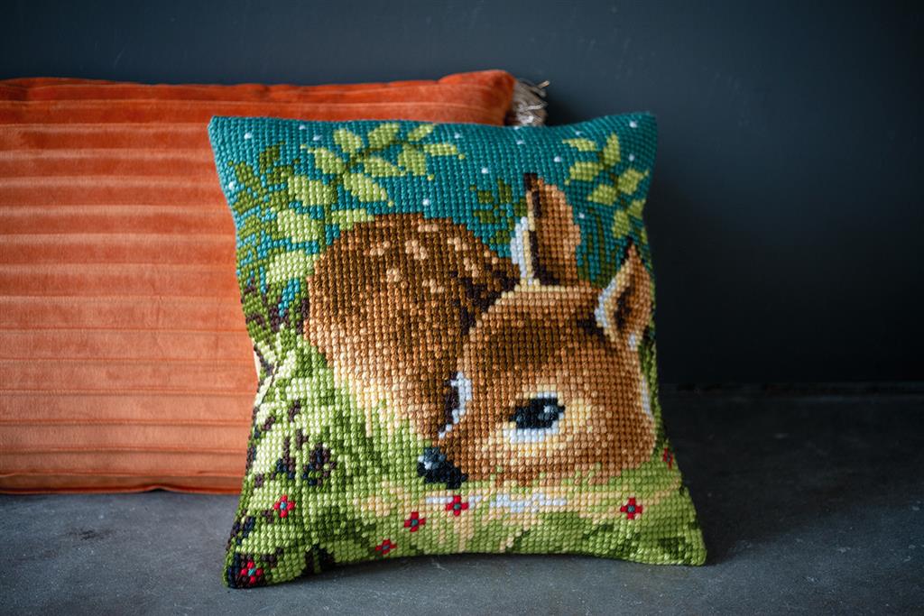 VERVACO CROSS STITCH CUSHION KIT (PN-0157049)