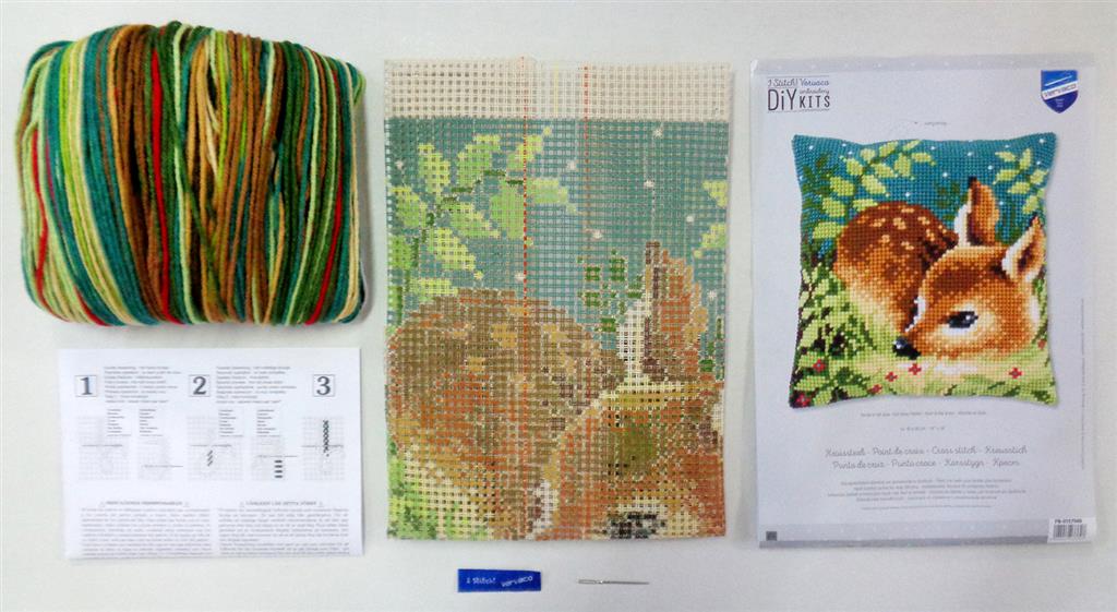 VERVACO CROSS STITCH CUSHION KIT (PN-0157049)