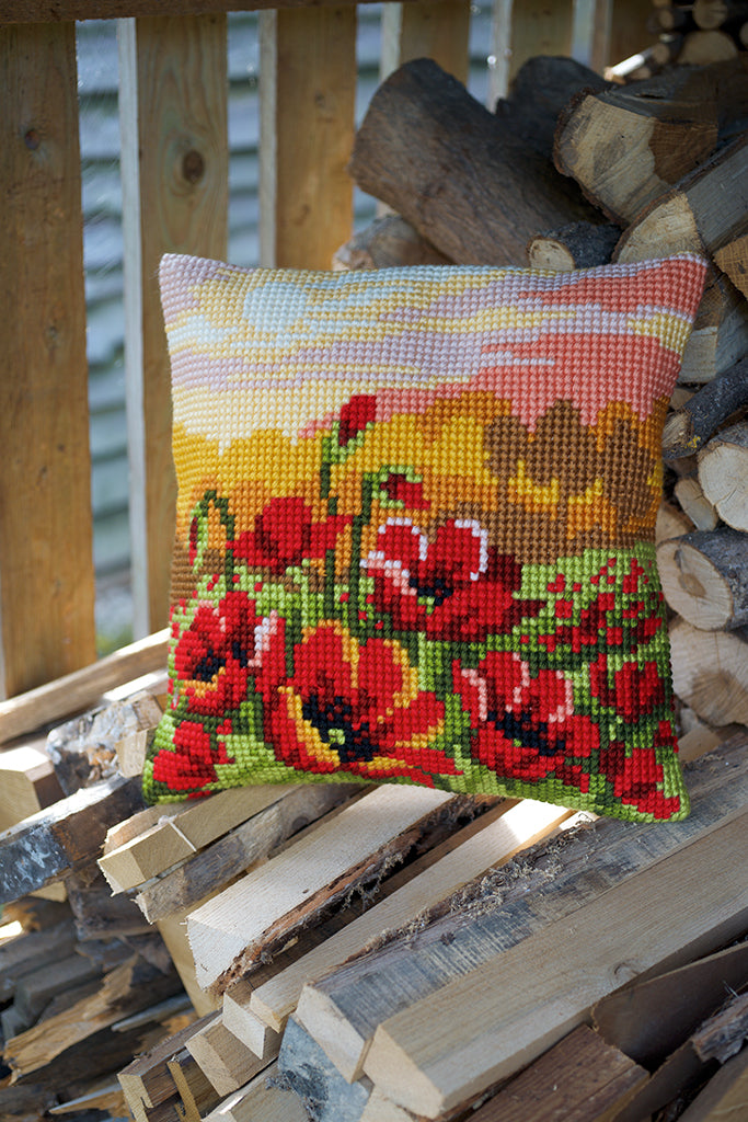 VERVACO CROSS STITCH CUSHION KIT POPPY MEADOW (PN-0157583)