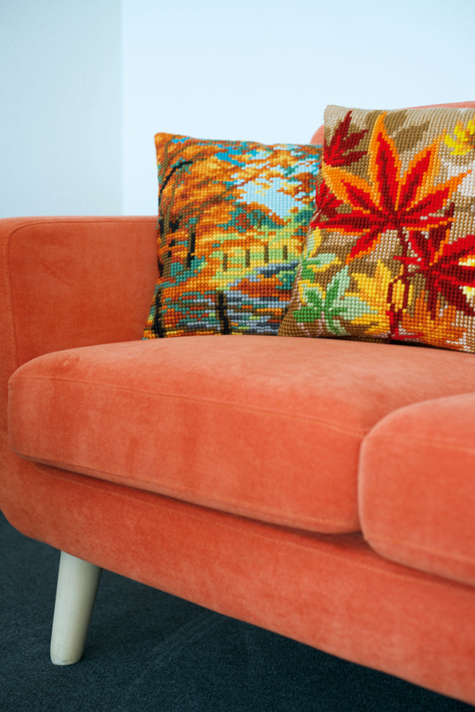 VERVACO CROSS STITCH CUSHION KIT AUTUMN LEAVES (PN-0157754)