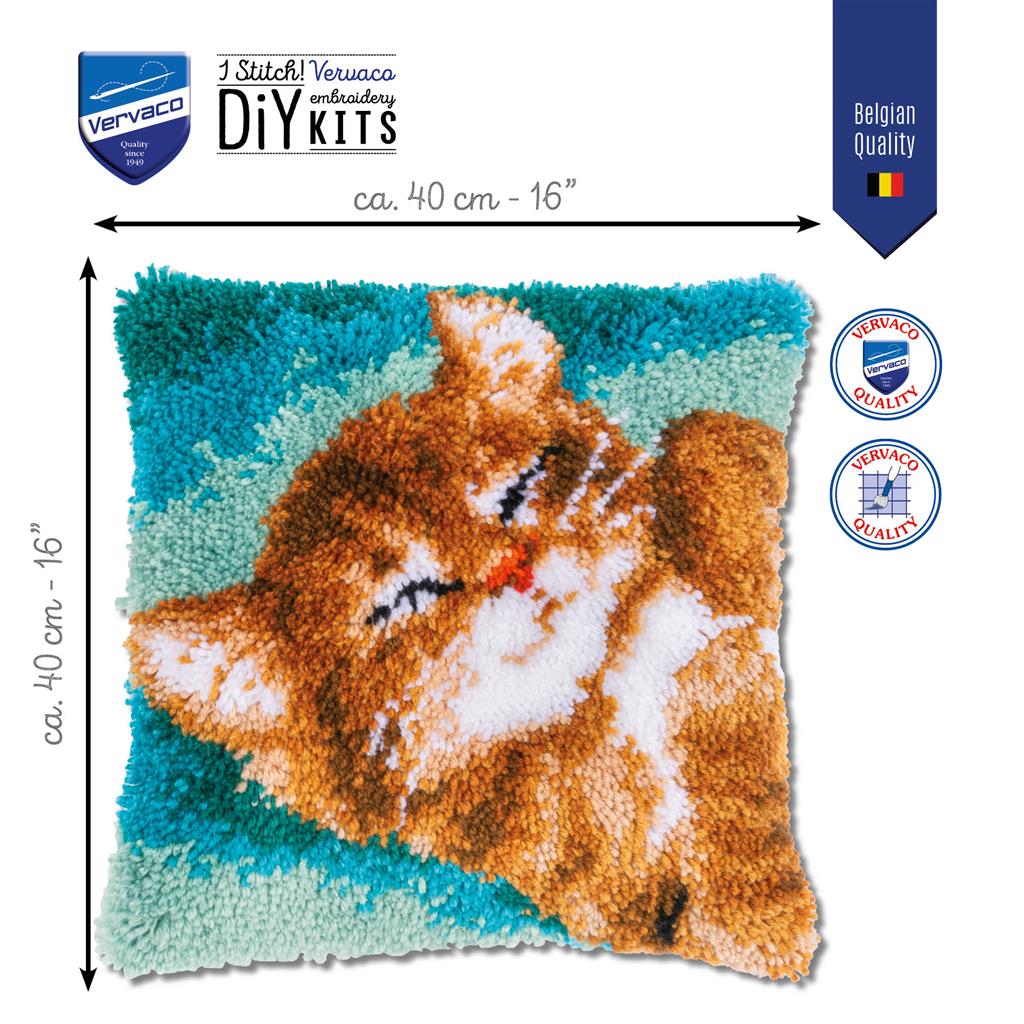 VERVACO LATCH HOOK CUSHION – CAT PURRING (PN-0189644)